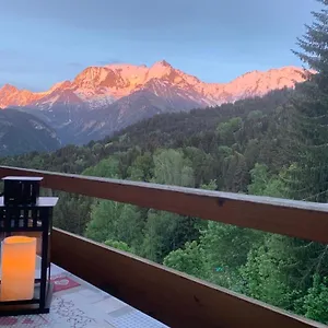 Turquoise Quartier Grattague Vue Montblanc Saint-Gervais-les-Bains